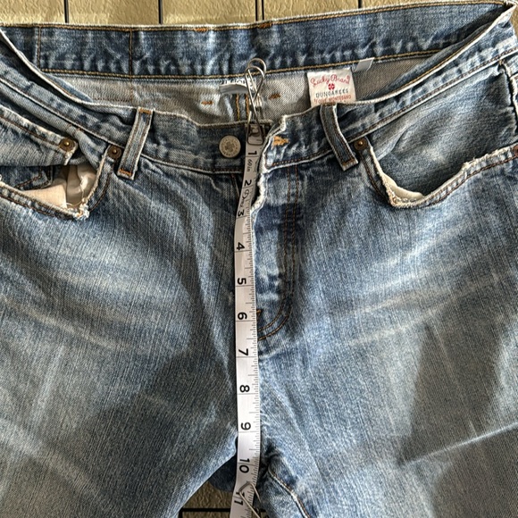 Lucky Brand distressed jeans - Picture 7 of 12